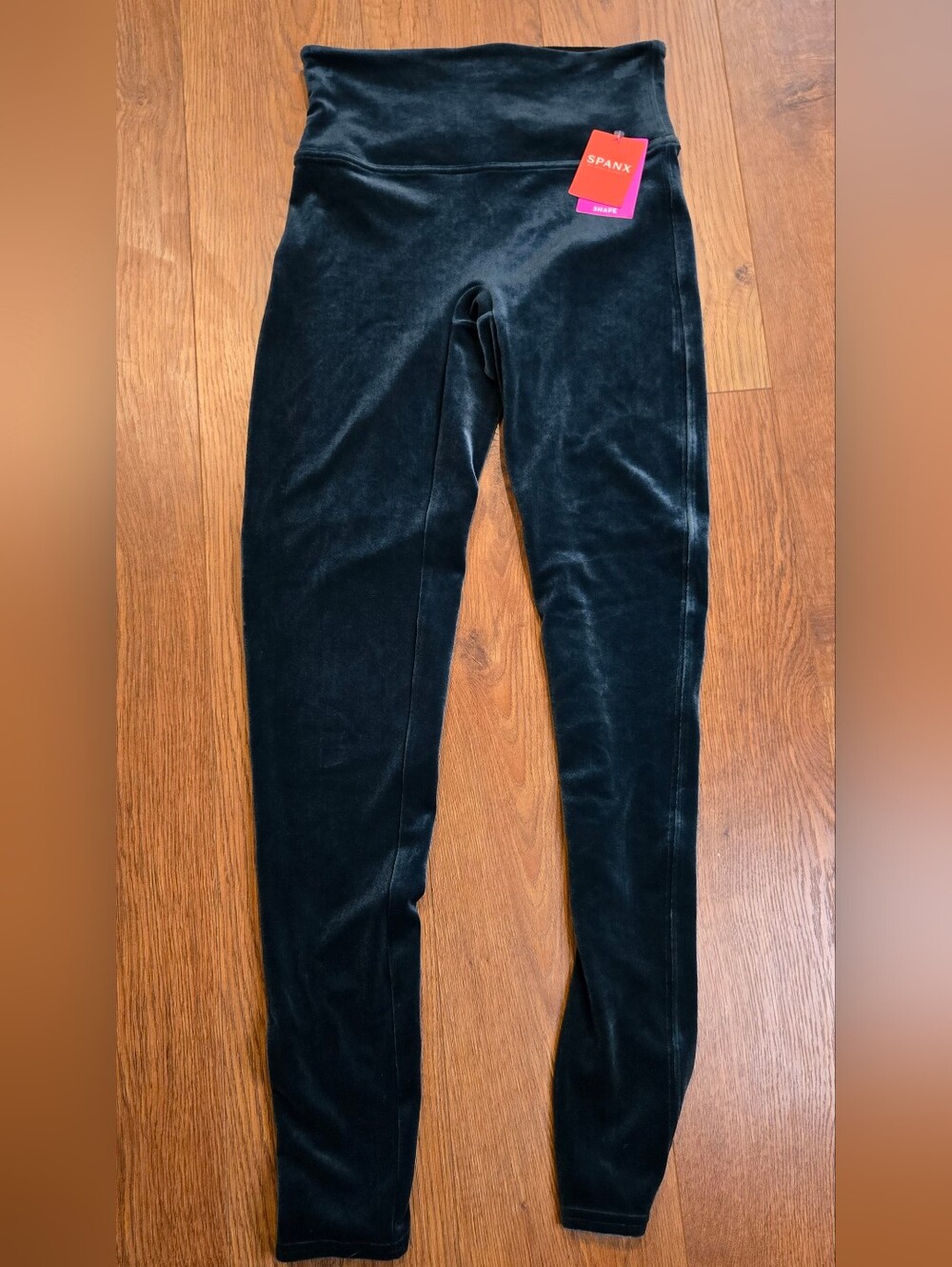 SPANX Velvet Leggings Dark Forest Green High Rise Shaping Women's Medium NWT